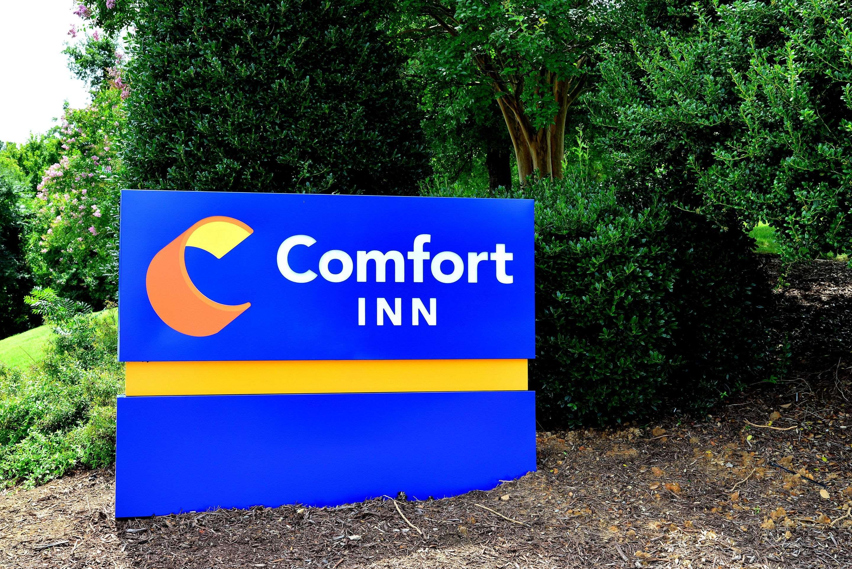 Comfort Inn University Durham - Chapel Hill Экстерьер фото