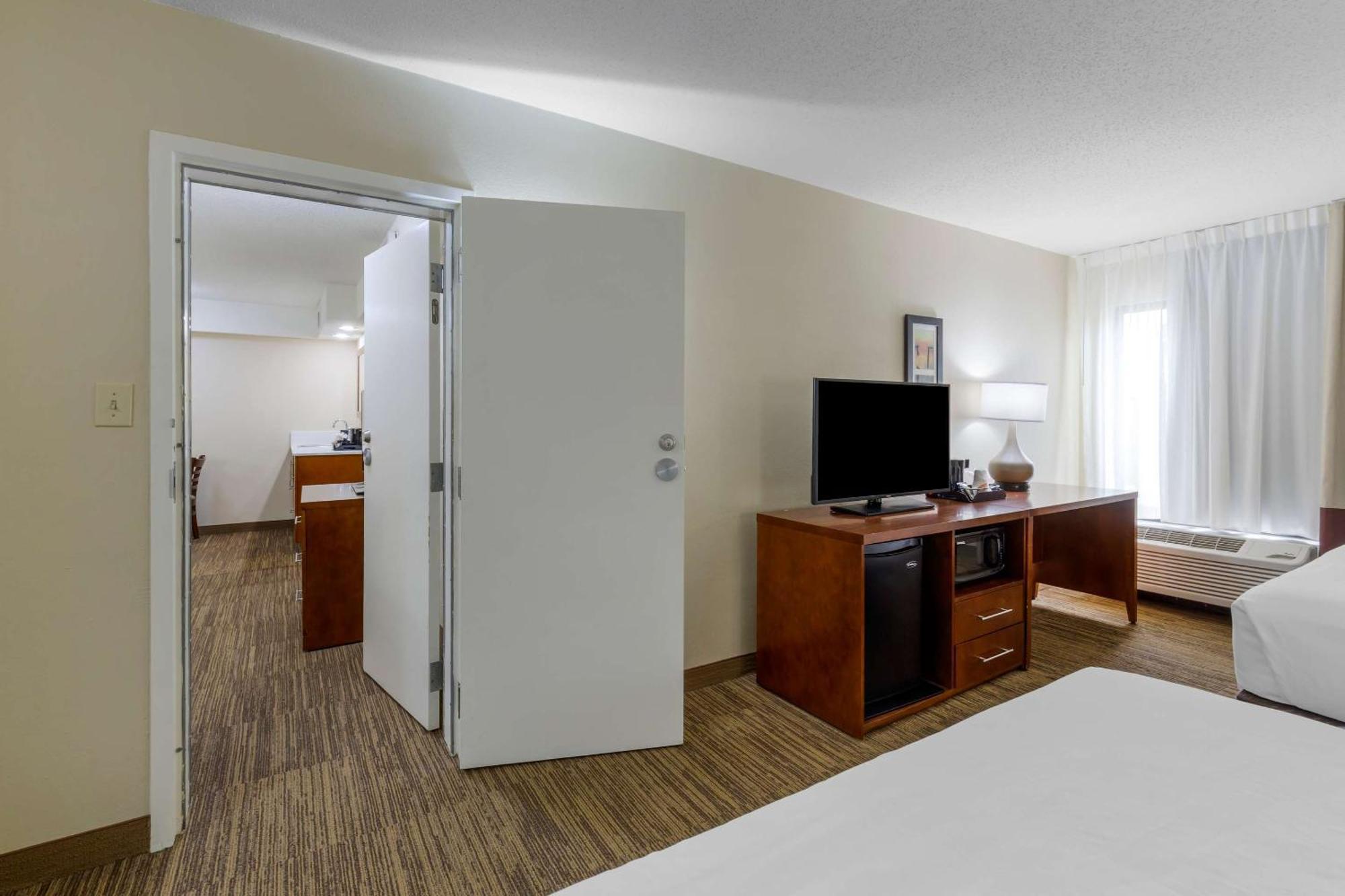 Comfort Inn University Durham - Chapel Hill Экстерьер фото
