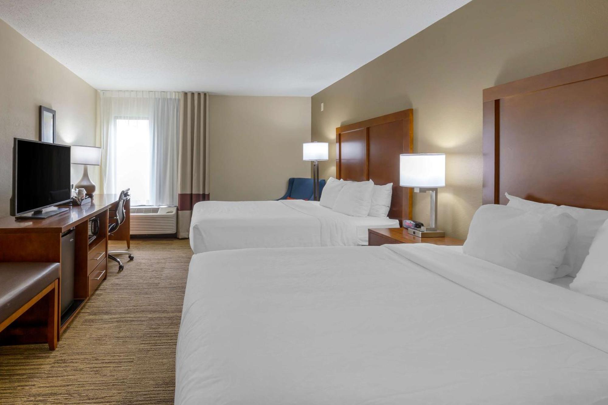 Comfort Inn University Durham - Chapel Hill Экстерьер фото