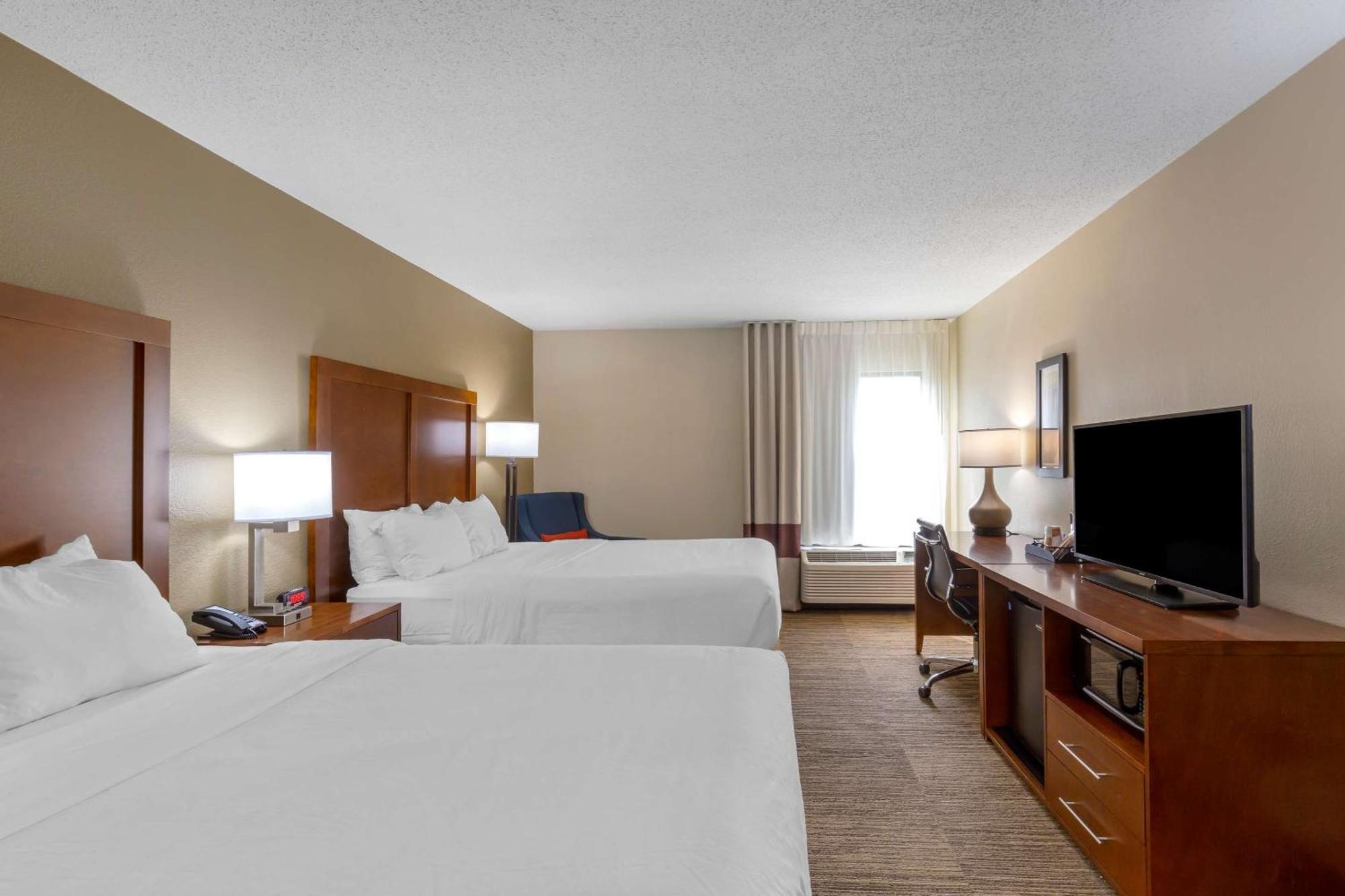 Comfort Inn University Durham - Chapel Hill Экстерьер фото
